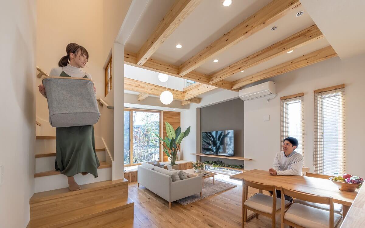 ポラスの施工事例・明るいリビング